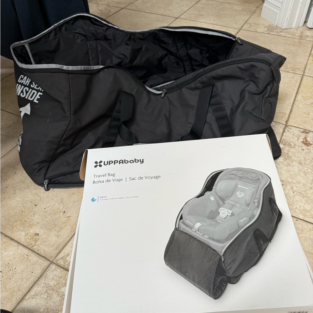 Uppa baby Mesa travel bag